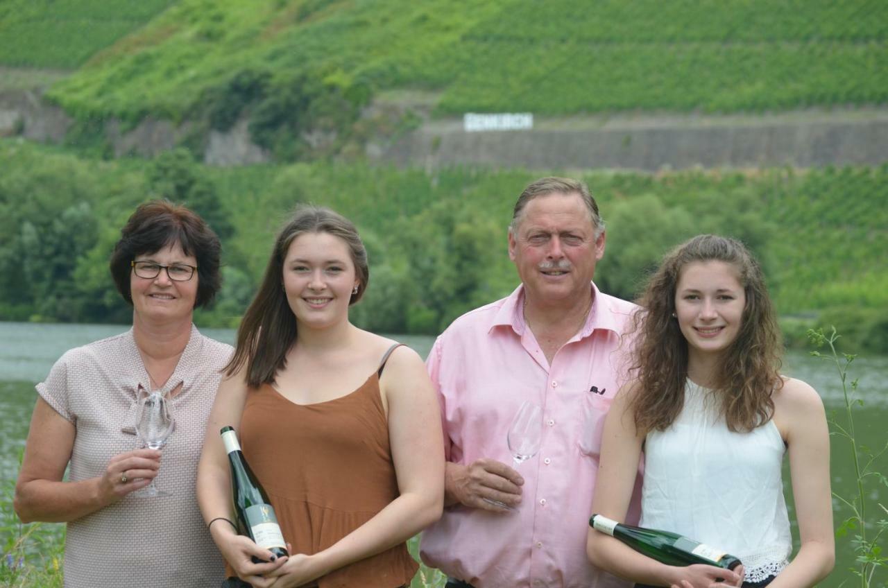 Weingut Sauer-Kettermann Villa Enkirch Bagian luar foto